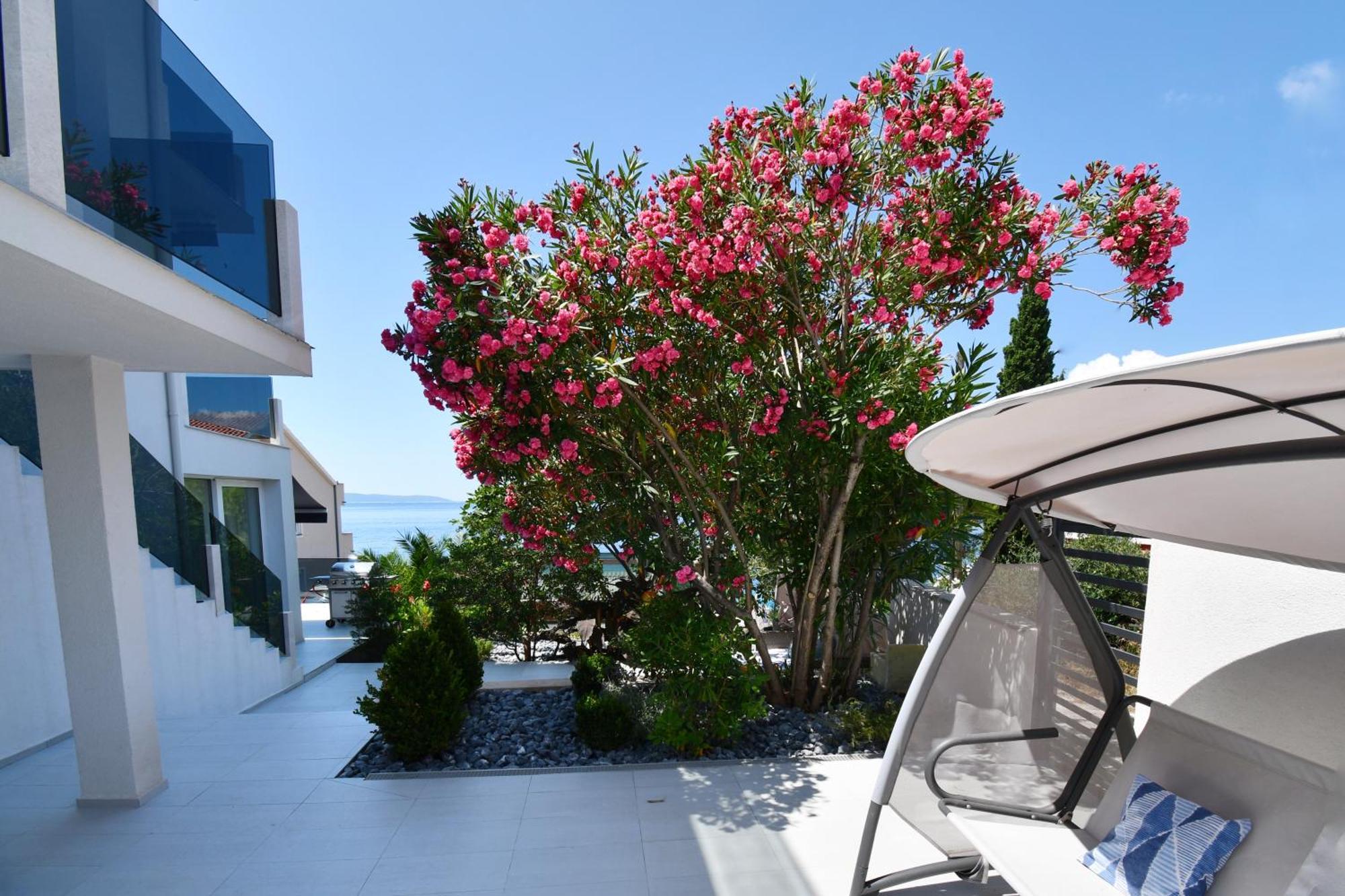 Chill & Lux - 20m To The Sea Villa Trogir